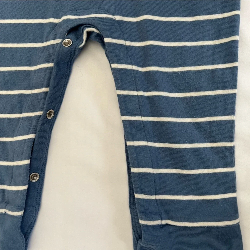 Baby Gap Blue and White Striped Kids Long Sleeve One Piece Size 12-18 Months